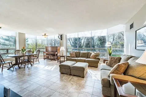 310 Mill Street S Brampton ON L6Y 3B1
