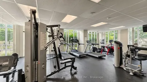 156 Enfield Place Mississauga ON L5B 4L8