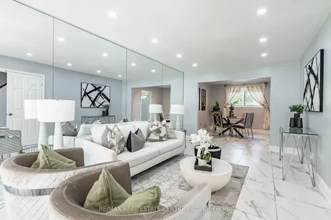 20 Earnscliffe Circle Brampton ON L6T 2B2