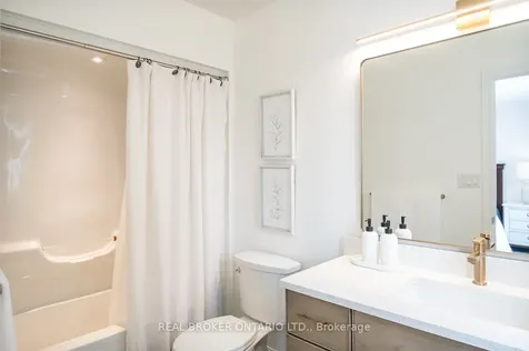 12 Kingsley Road Halton Hills ON L7J 2Z5