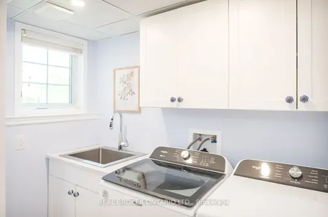 12 Kingsley Road Halton Hills ON L7J 2Z5