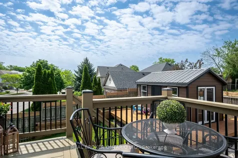 12 Kingsley Road Halton Hills ON L7J 2Z5