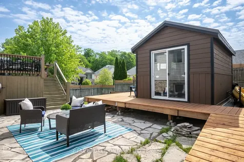 12 Kingsley Road Halton Hills ON L7J 2Z5