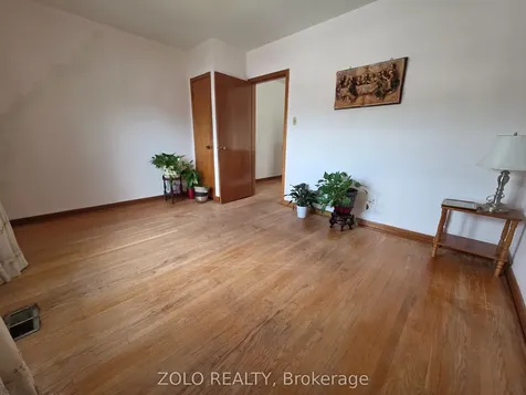64 Prescott Avenue Toronto ON M6N 3G5