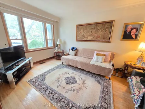 64 Prescott Avenue Toronto ON M6N 3G5