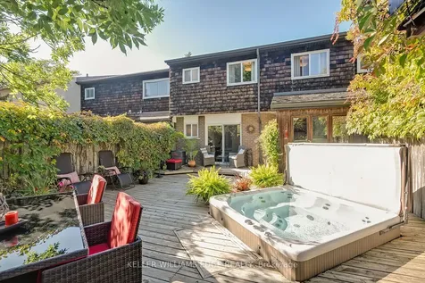 2100 Worthington Drive Oakville ON L6L 1E3