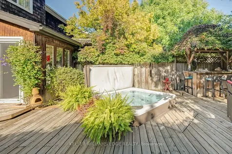 2100 Worthington Drive Oakville ON L6L 1E3