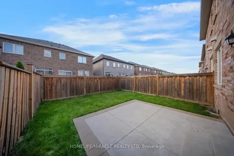 40 Swanton Road Brampton ON L6X 5H4