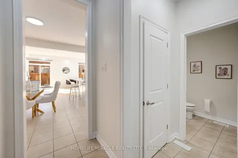 40 Swanton Road Brampton ON L6X 5H4