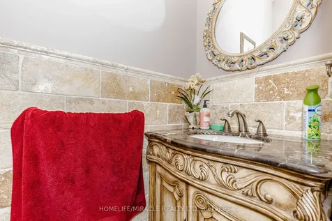 3339 Crompton Crescent Mississauga ON L5B 4C7