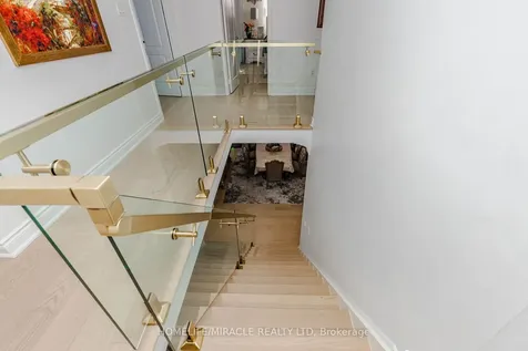 3339 Crompton Crescent Mississauga ON L5B 4C7