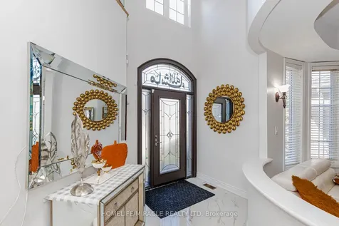 3339 Crompton Crescent Mississauga ON L5B 4C7