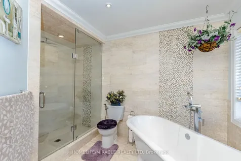3339 Crompton Crescent Mississauga ON L5B 4C7