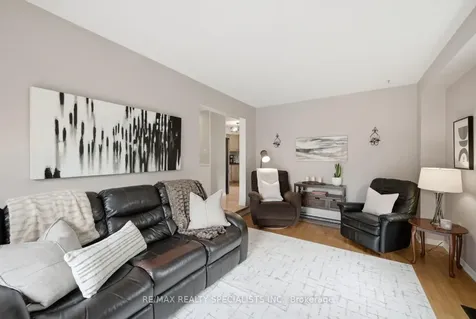 3051 Plum Tree Court Mississauga ON L5N 4X6