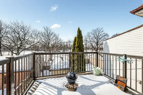 1262 Lansdowne Avenue Toronto ON M6H 3Z8