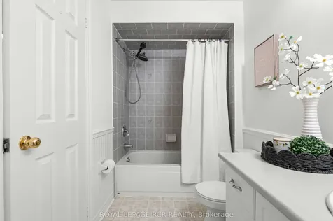 13 Twin Pines Crescent Brampton ON L7A 1M6