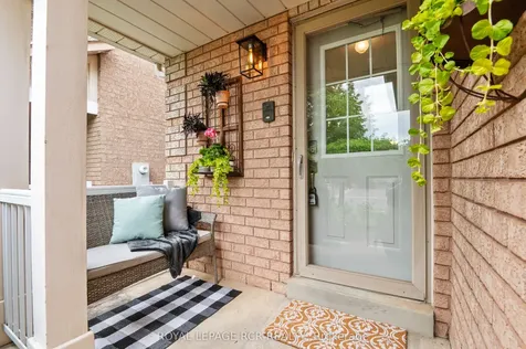 13 Twin Pines Crescent Brampton ON L7A 1M6