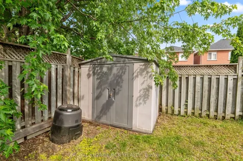 13 Twin Pines Crescent Brampton ON L7A 1M6