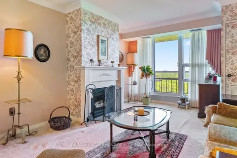 1359 White Oaks Boulevard Oakville ON L6H 2R8