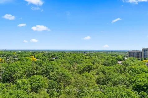 1359 White Oaks Boulevard Oakville ON L6H 2R8