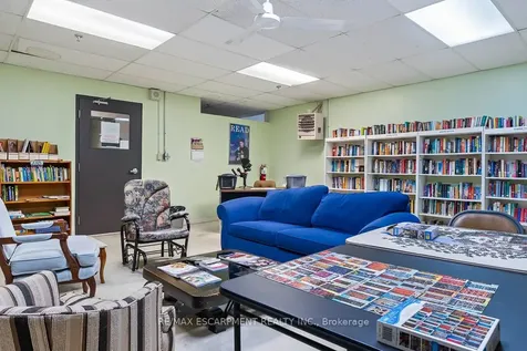 1359 White Oaks Boulevard Oakville ON L6H 2R8