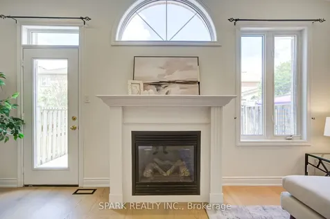 3057 Doyle Street Mississauga ON L5M 0N3