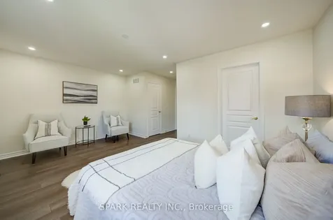 3057 Doyle Street Mississauga ON L5M 0N3