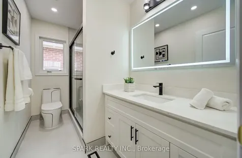 3057 Doyle Street Mississauga ON L5M 0N3