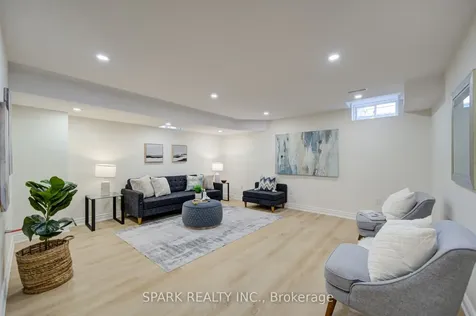3057 Doyle Street Mississauga ON L5M 0N3