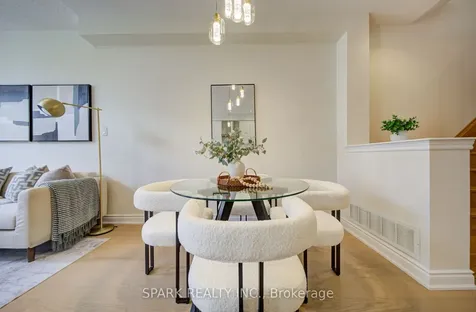 3057 Doyle Street Mississauga ON L5M 0N3