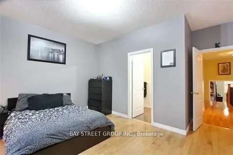 6 Everingham Circle Brampton ON L6R 0R6