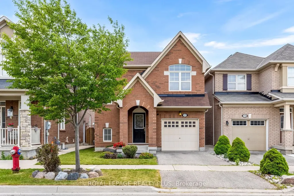 17 Francis Lundy Street Brampton ON L6Y 4X8
