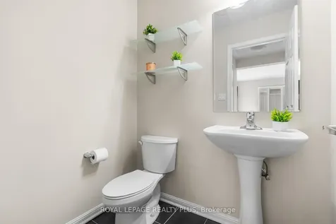 17 Francis Lundy Street Brampton ON L6Y 4X8