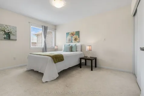 17 Francis Lundy Street Brampton ON L6Y 4X8