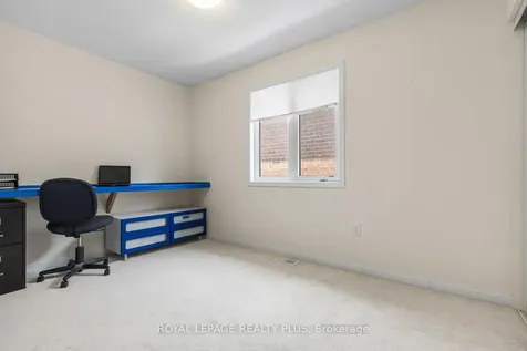 17 Francis Lundy Street Brampton ON L6Y 4X8