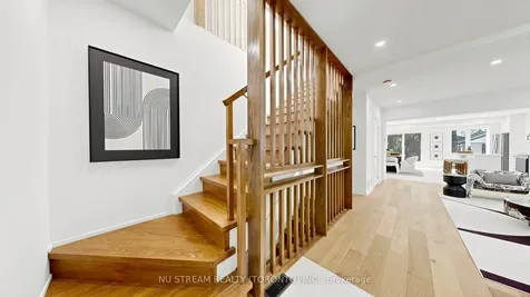 88 Waniska Avenue Toronto ON M8Y 1R3