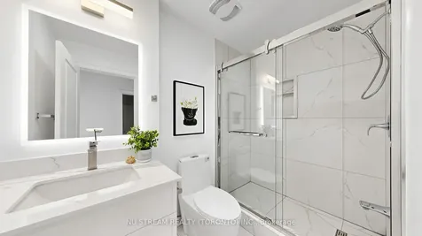 88 Waniska Avenue Toronto ON M8Y 1R3
