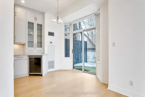 2 Aberfoyle Crescent Toronto ON M8X 2Z8