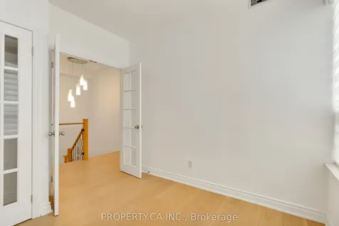 2 Aberfoyle Crescent Toronto ON M8X 2Z8