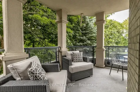 2 Aberfoyle Crescent Toronto ON M8X 2Z8