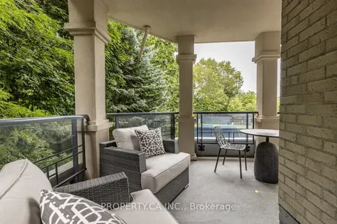 2 Aberfoyle Crescent Toronto ON M8X 2Z8