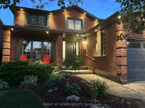 1986 Roy Ivor Crescent Mississauga ON L5L 3N8
