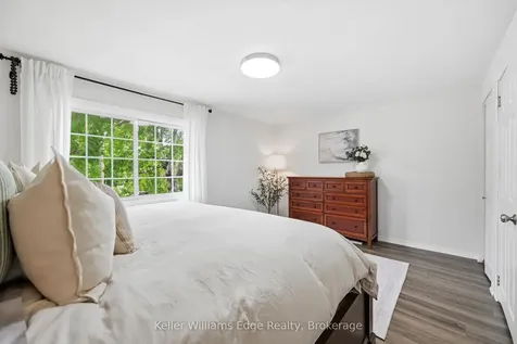 4493 Bennett Road Burlington ON L7L 1Y5