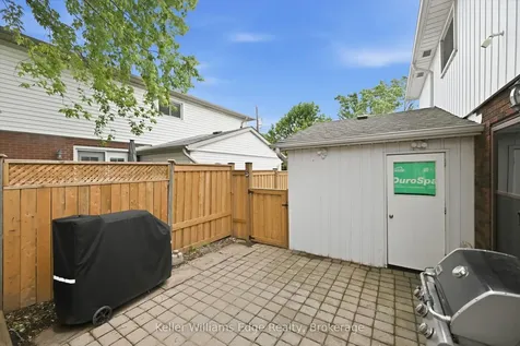 4493 Bennett Road Burlington ON L7L 1Y5