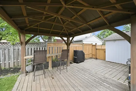 4493 Bennett Road Burlington ON L7L 1Y5
