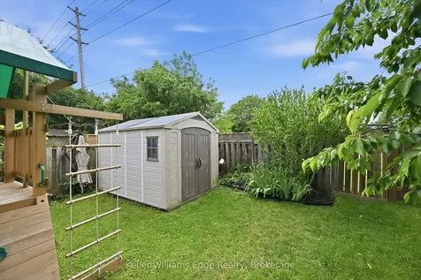4493 Bennett Road Burlington ON L7L 1Y5
