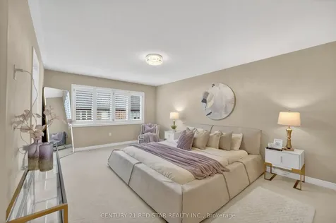 2416 Village Common Oakville ON L6M 0S2