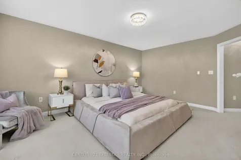 2416 Village Common Oakville ON L6M 0S2