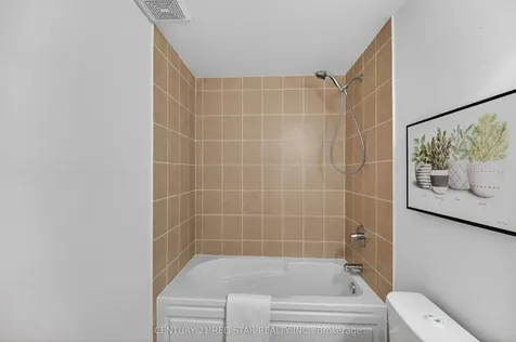 2416 Village Common Oakville ON L6M 0S2