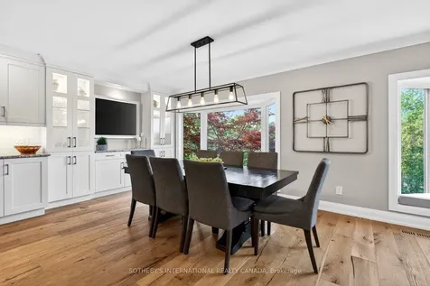 1115 Havendale Boulevard Burlington ON L7P 3E2